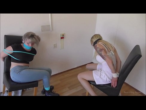 ❤️ Priklausomas / surištas ir sučiauptas / nelaimės ištikta mergina ❌ Dulkinimo video prie mūsų lt.assistentai.ru