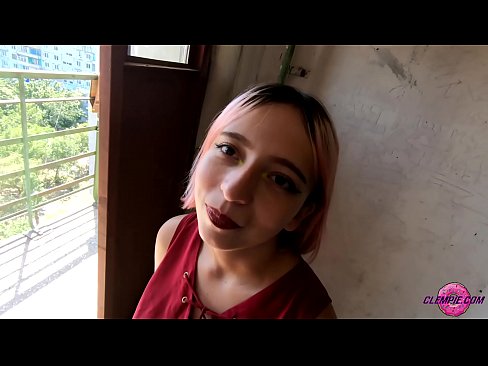 ❤️ Studentė jausmingai čiulpia nepažįstamąjį užmiestyje - sperma ant jo veido ❌ Dulkinimo video prie mūsų lt.assistentai.ru